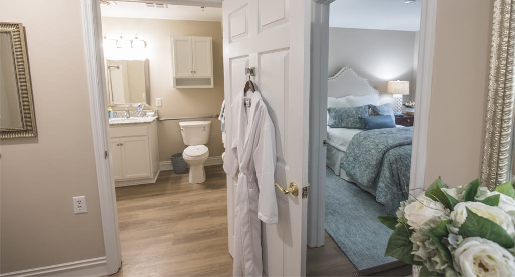 The Charlotte Assisted Living Memory Care | Villa Apartment Bath 37
