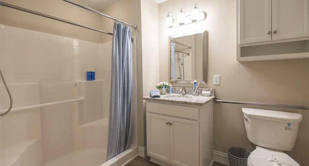 The Charlotte Assisted Living Memory Care | Villa Apartment Bath 41